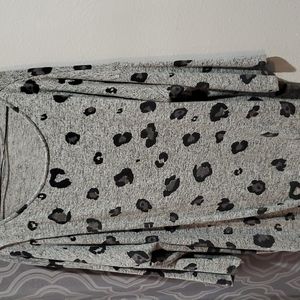 3x soft Quarter Sleeve Sweater
